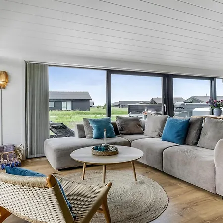 Ata - 400m From The Sea By Interhome Feriehus *